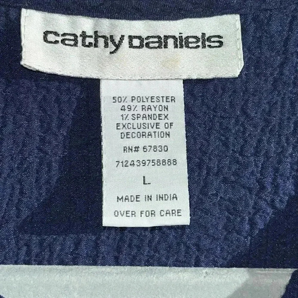 Cathy Daniel’s Women’s Elegant Navy Short Sleeve Embroidered Sequin Collar Large - Picture 5 of 6